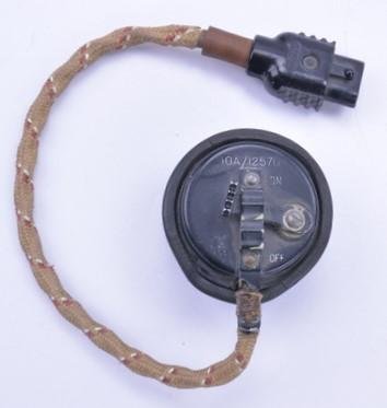 British WW2 RAF E-type Microphone Oxygen Mask — image 6