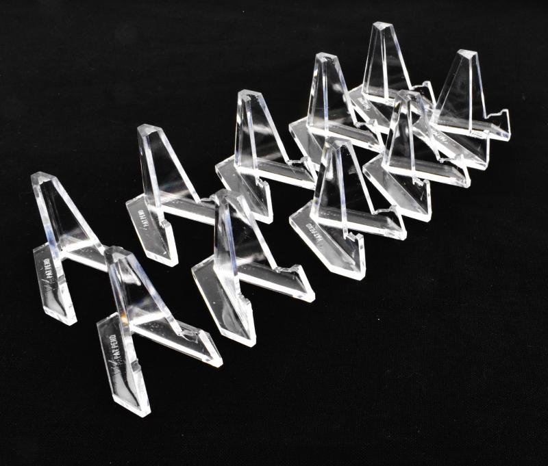 Acryl Medal Display Stands — image 3