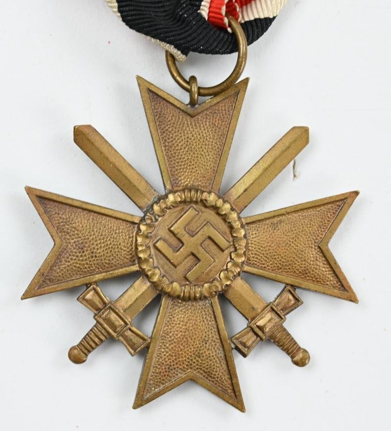 German War Merit Cross 2nd Class with Swords — image 2