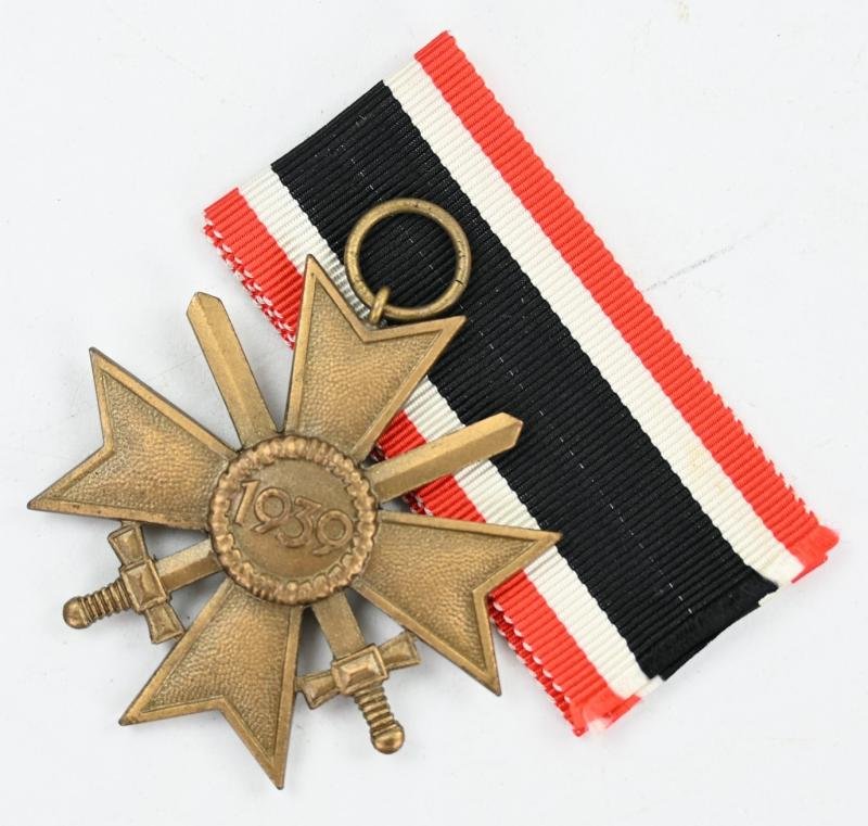 German War Merit Cross 2nd Class with Swords — image 2