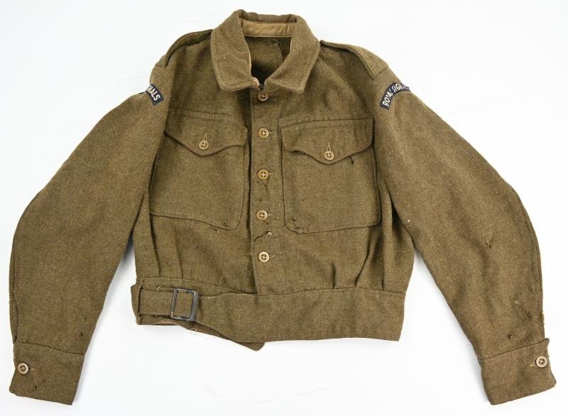 British WW2 Kit-Bag with tunics — image 5