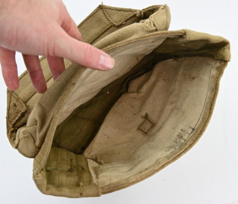 British WW2 KD Satchel Signals pouch — image 6