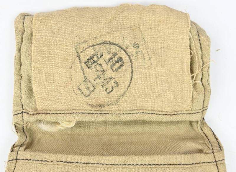 British WW2 Housewife Sewing Kit — image 3