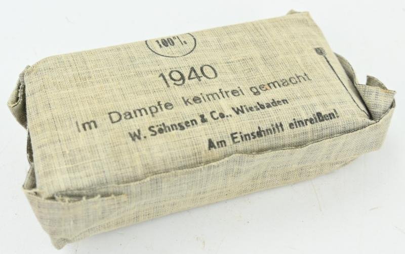 German WW2 First Aid Pack 1940 — image 3