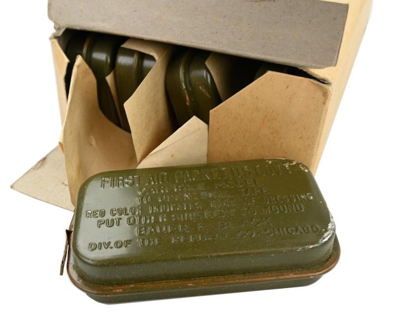 US WW2 First Aid Pack — image 2