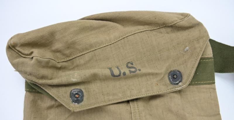 US WW2 Bazooka Ammo Bag — image 2