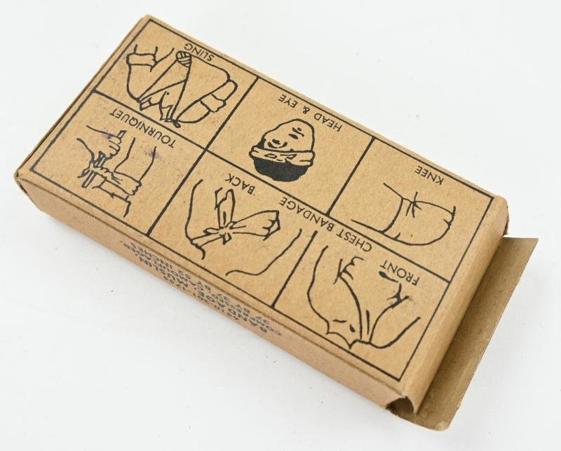 US Vietnam Era First Aid Dyed Dressing — image 3