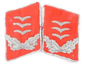 German LW Officers Collar Tabs