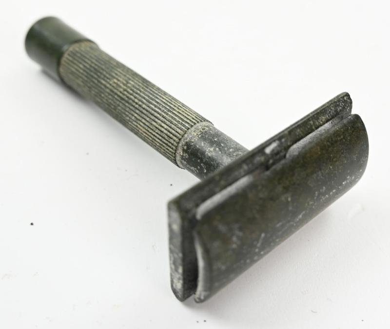 British WW2 Razor Bakelite — image 2