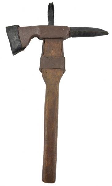 German WW1 Pioneer Pick Axe — image 2