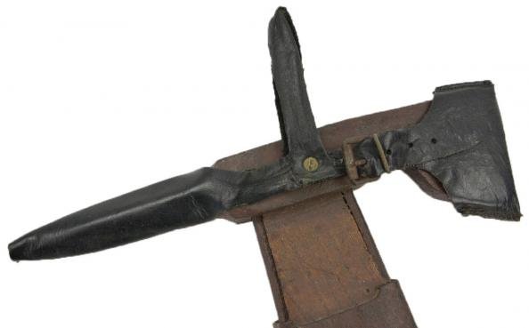 German WW1 Pioneer Pick Axe — image 3