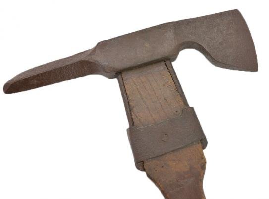 German WW1 Pioneer Pick Axe — image 6