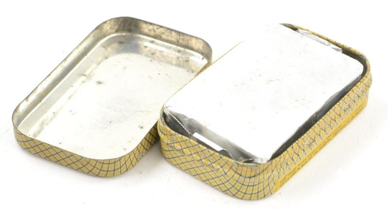 US WW2 Era Vasoline Tin Can — image 6