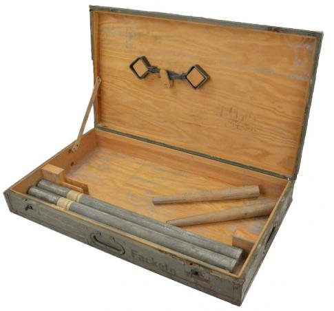 German WH Pioneer Torch Set in Case — image 5