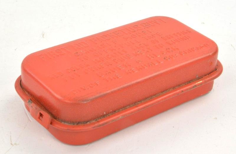 US WW2 First Aid Pack — image 2