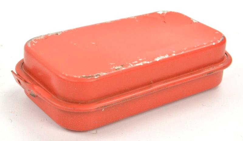 US WW2 First Aid Pack — image 4