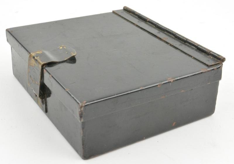 British WW2 Medical Box — image 4