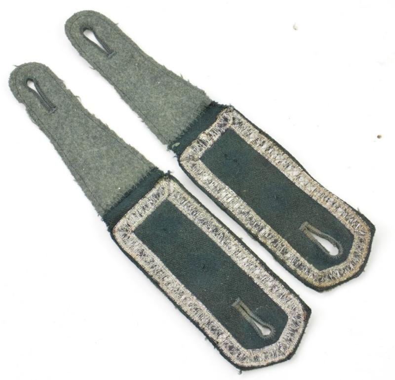 German WH M36 Shoulderboards — image 3