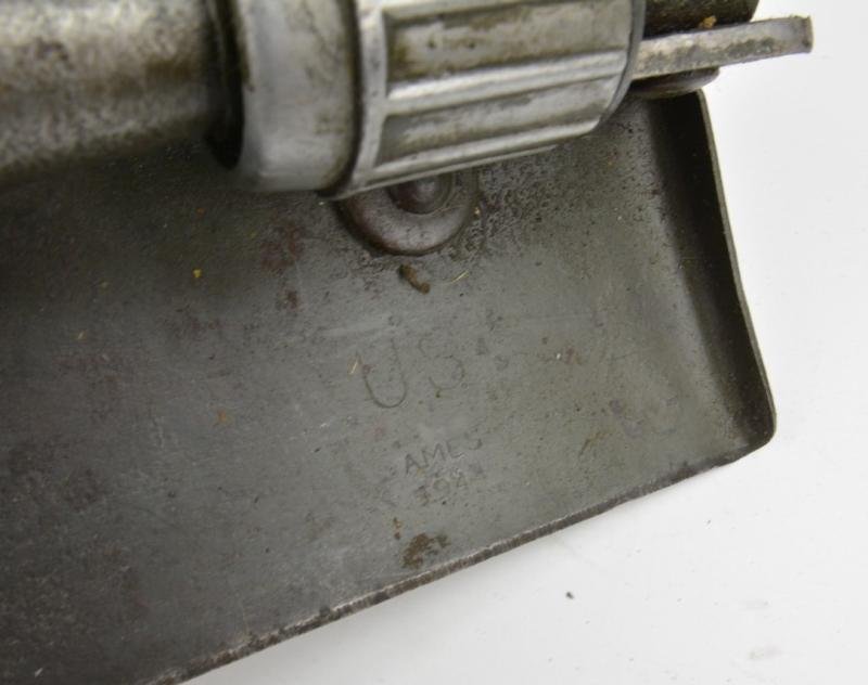 US WW2 M-1943 Intrenching Tool — image 5