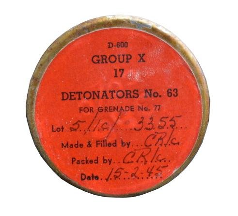 British WW2 No77 Phosphorus Handgrenade Case complete with Cartridges and Detonator box — image 10