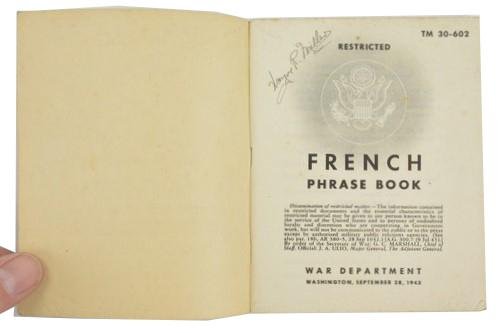 US WW2 French Phrase Book — image 2