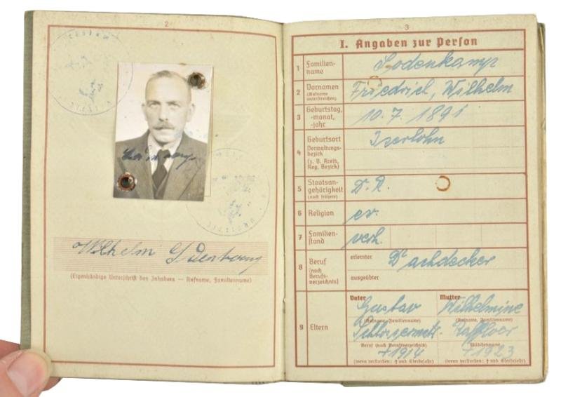 German WH Wehrpass Wilhelm Sodenkamp — image 3