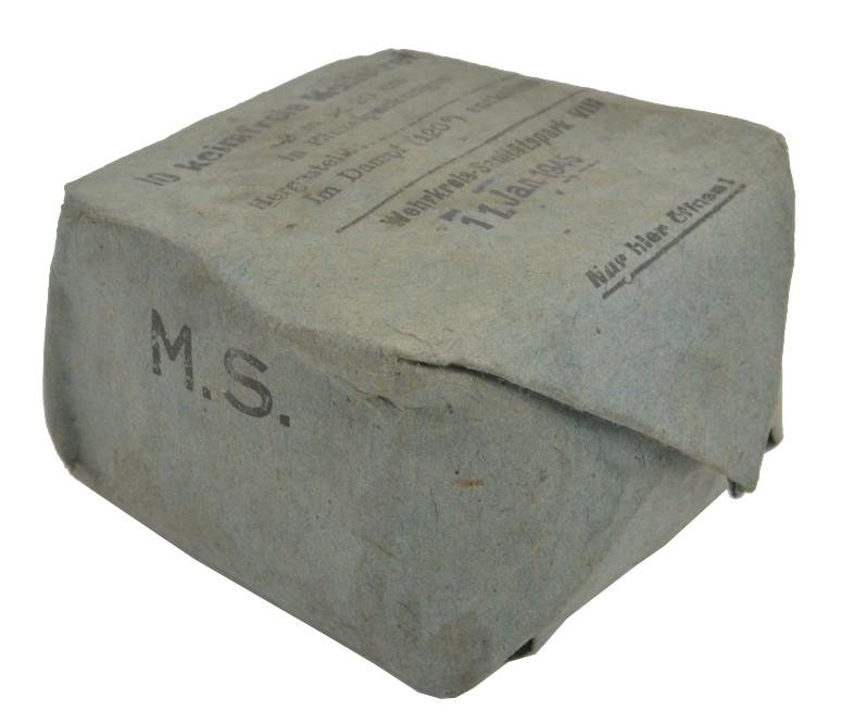 German First Aid Bandage 1945 — image 2
