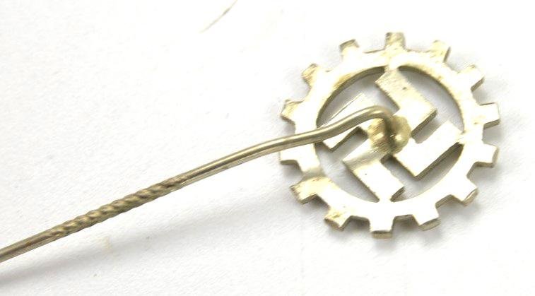 German DAF Member Stickpin — image 4
