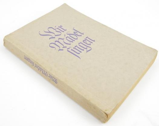 German BDM Songbook 'Wir Mädel singen' — image 8