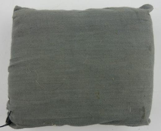 French WW2 First Aid Package — image 3