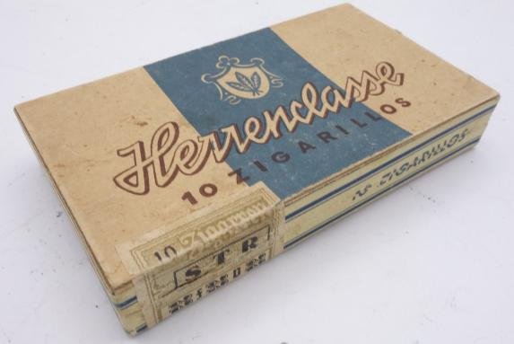 German Package of Herrenclasse Zigarillos — image 2