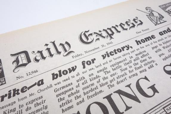 British Daily Express Newspaper 21 November 1941 — image 3