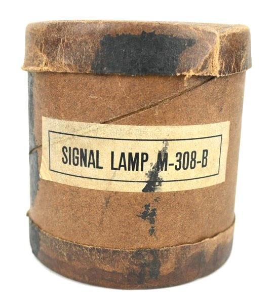 US WW2 Dinghy Signal Lamp M-308-B — image 6