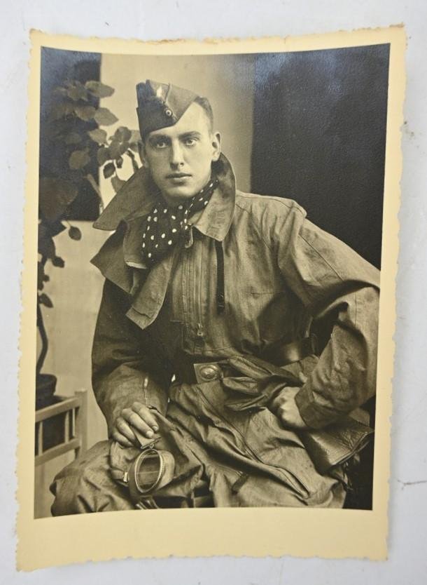German LW Pilot Picture Set — image 2