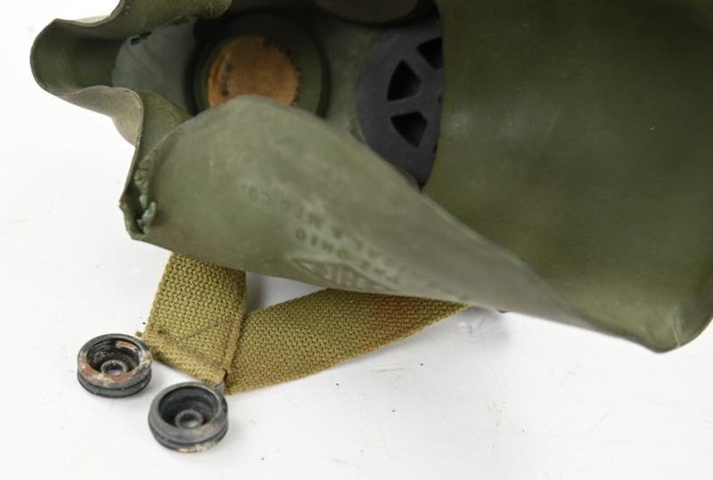 USAAF WW2 A-15 Oxygen Mask — image 9
