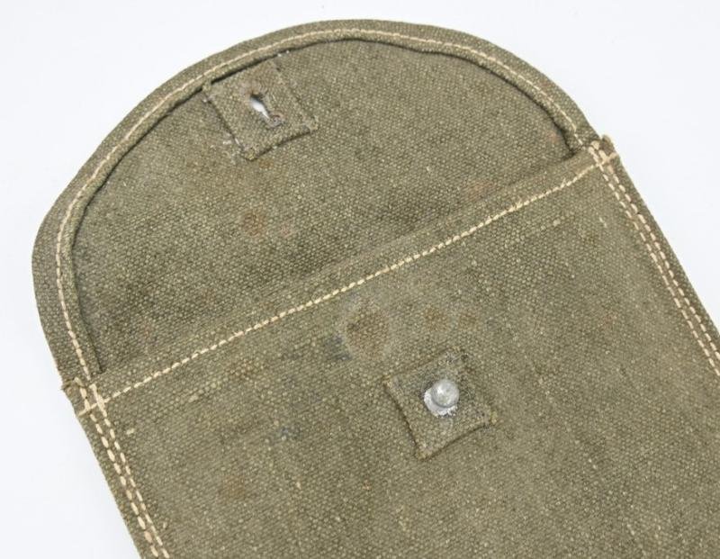 German WH Canvas Wire Cutter Carrying Pouch — image 6