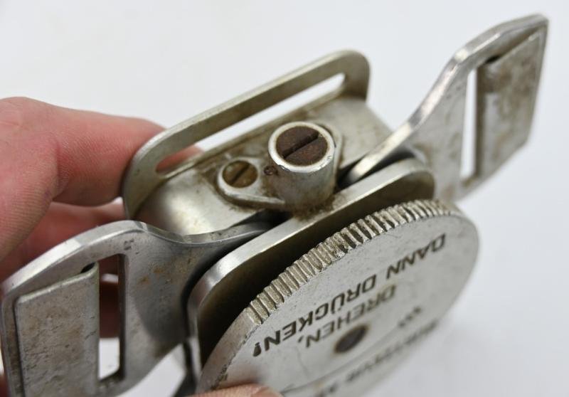 German LW Parachute Harness Quick Release Clock FL30232 — image 8