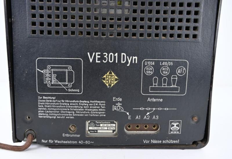 German Third Reich Era Civil Radio 'Volksempfanger VE301' — image 6