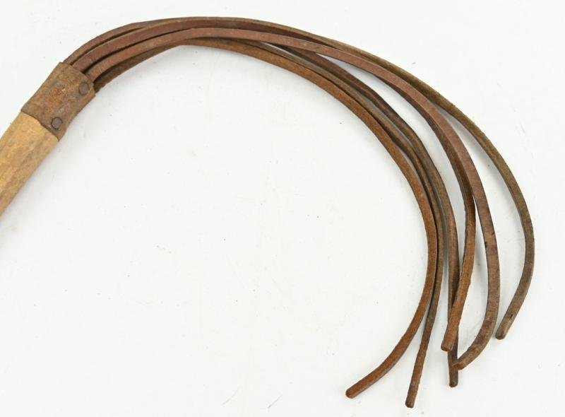 German RAD Clothing Whip — image 2