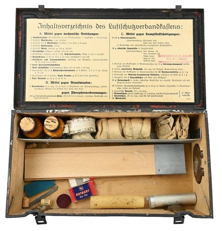 German LS First Aid Box — image 6