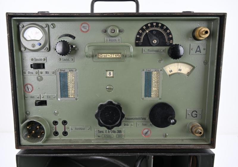 German WH Torn EB Radio Reciever Set — image 10