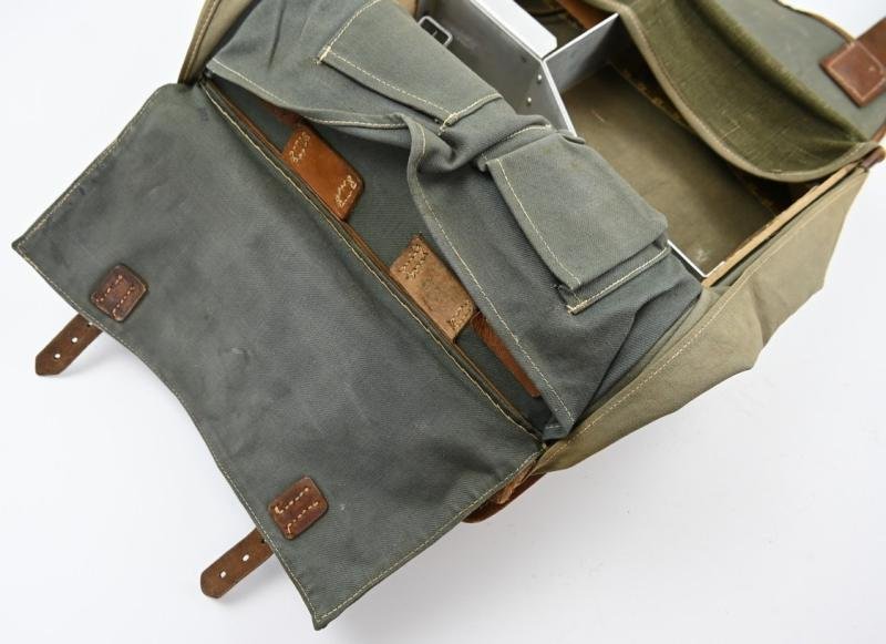 German WH M34 Funker Tornister Nr.1 — image 11