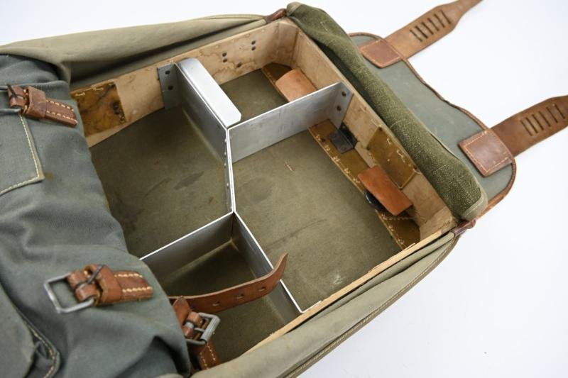 German WH M34 Funker Tornister Nr.1 — image 14