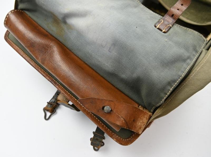 German WH M34 Funker Tornister Nr.1 — image 9