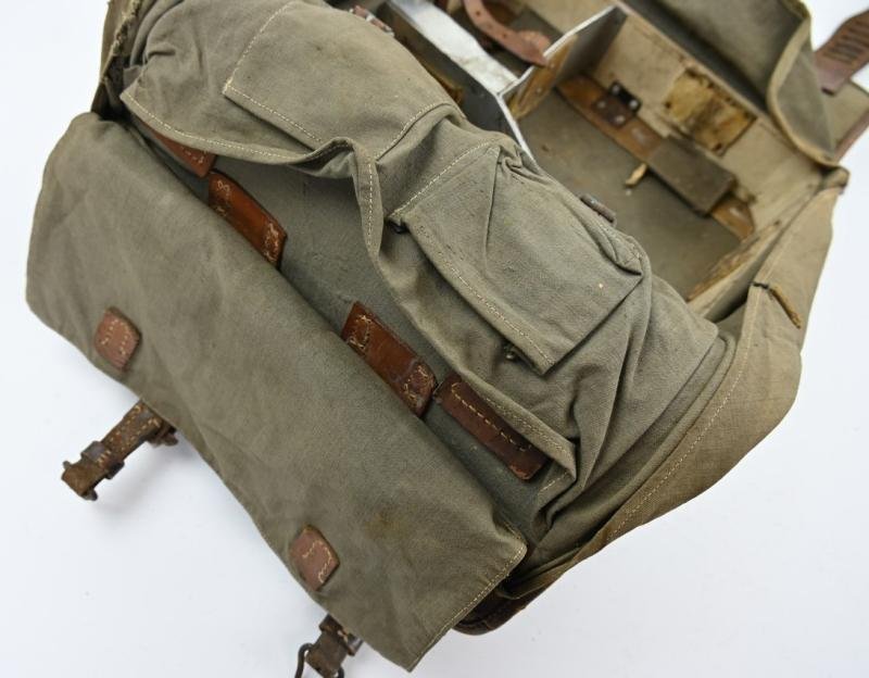 German WH M34 Funker Tornister Nr.2 — image 9