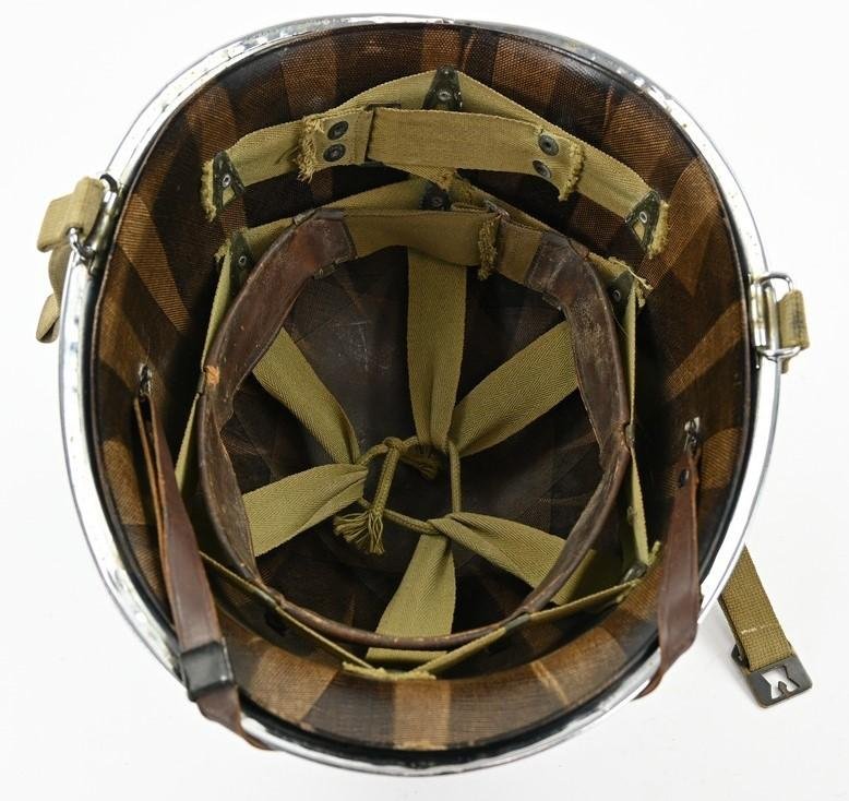 US WW2 Chromed Swivel Bale Helmet 'Schlueter' — image 12