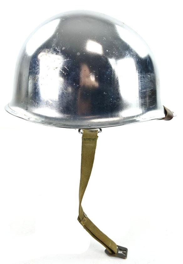 US WW2 Chromed Swivel Bale Helmet 'Schlueter' — image 5