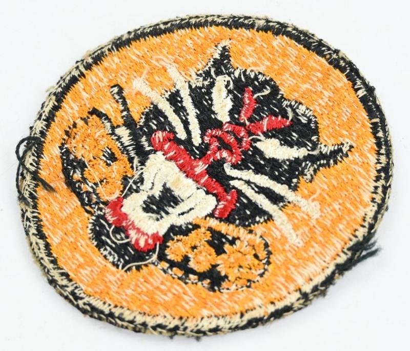 US WW2 'Eight Wheel 'Tank Destroyer Patch — image 4