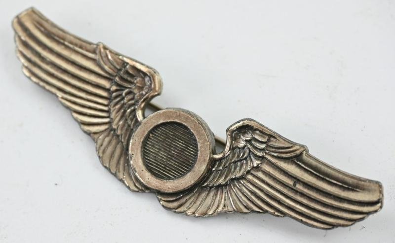 USAAF WW2 Observer Wing Sterling Pinback — image 2