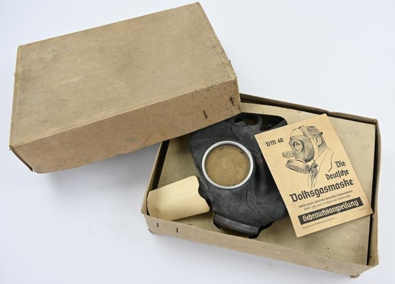 German LS DM40 Civil Gasmask with Filter in Box — image 4